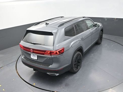 New 2026 Volkswagen Atlas SE image 19