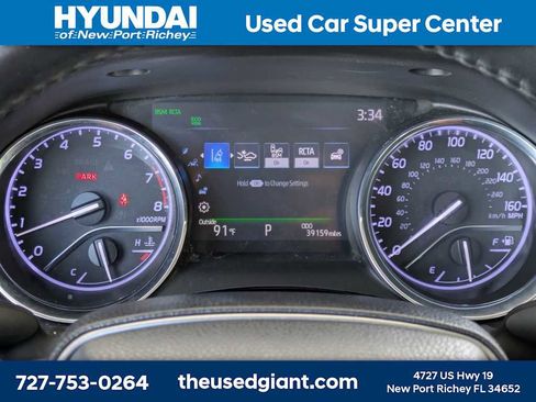 Used 2019 Toyota Camry XLE FWD image 35