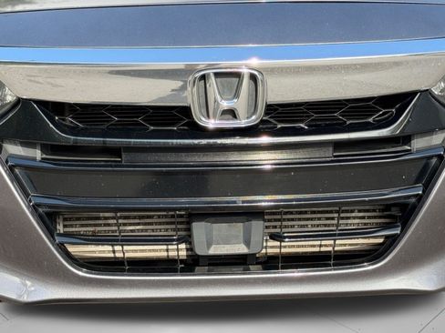Used 2019 Honda Accord Touring image 39