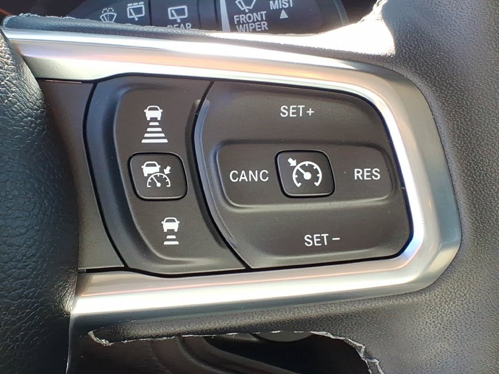 Certified 2026 Jeep Wrangler Unlimited Sahara AWD/4WD image 11