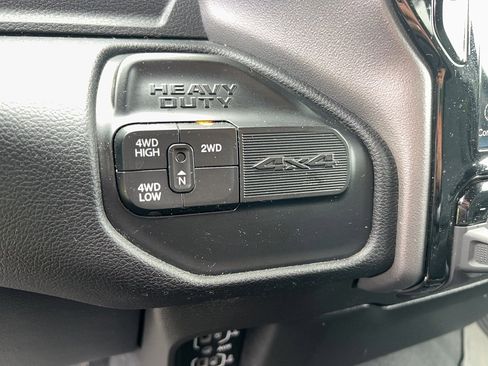 Used 2022 RAM 3500 Big Horn w/ Level C Equiment Group AWD/4WD image 22