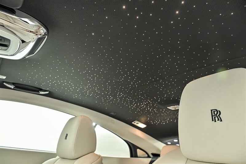 Used 2015 Rolls-Royce Wraith RWD image 21