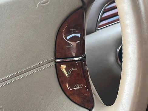 Used 2004 Maybach 57 RWD image 35