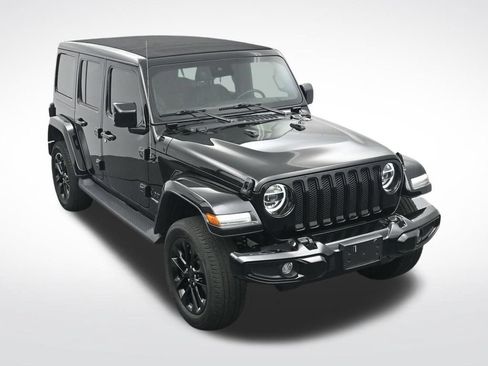 Used 2021 Jeep Wrangler Unlimited Sahara AWD/4WD image 23