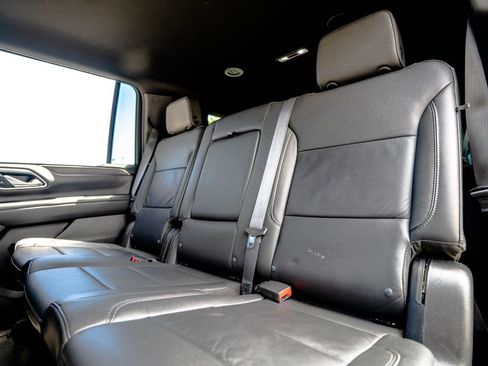 Certified 2024 Chevrolet Suburban LT AWD/4WD image 38