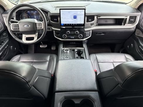 Used 2024 Ford Expedition XLT AWD/4WD image 11