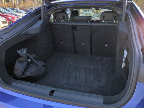 Used 2023 BMW i4 eDrive40 w/ M Sport Package image 32