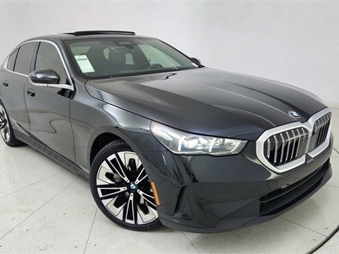 Used 2025 BMW 540i xDrive image 91