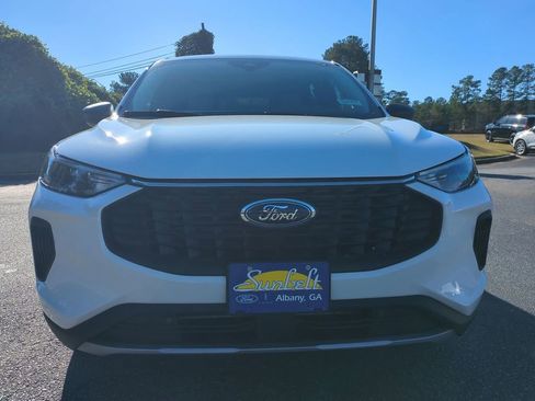 New 2026 Ford Escape Active image 9