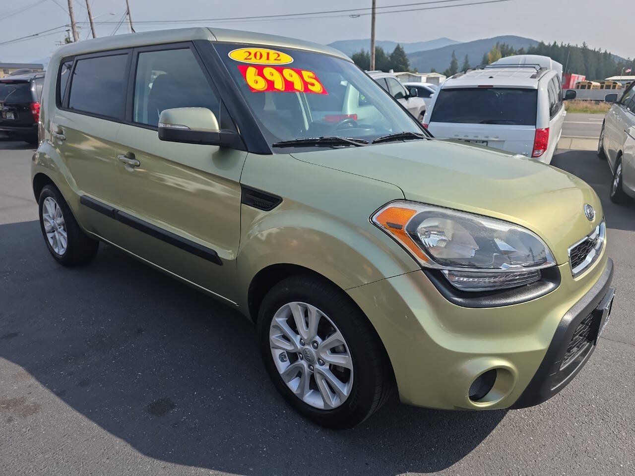 Used 2012 Kia Soul + FWD image 9