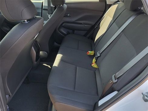 New 2026 Hyundai Kona SE image 9