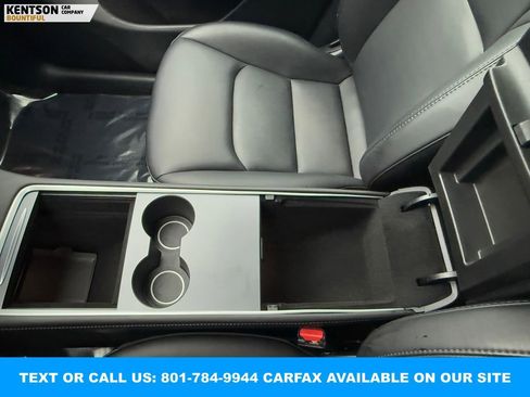 Used 2023 Tesla Model Y Performance image 22