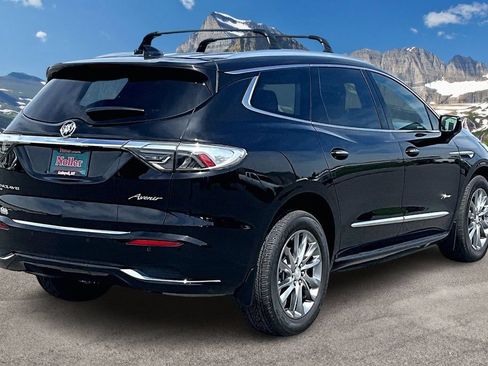Used 2022 Buick Enclave Avenir w/ Avenir Technology Package AWD/4WD image 2
