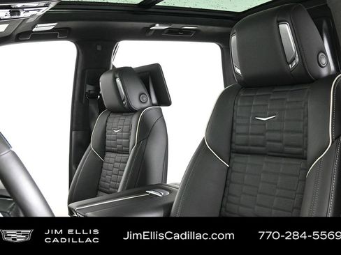 Certified 2025 Cadillac Escalade V image 6