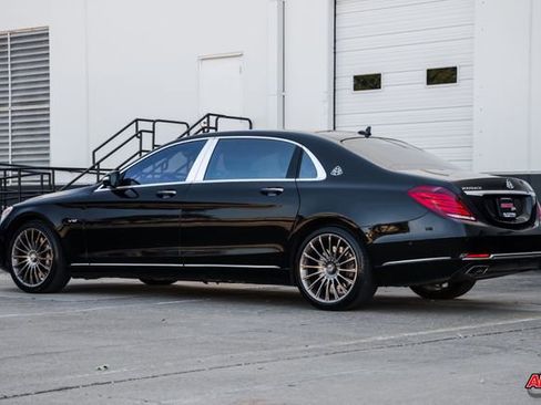 Used 2016 Mercedes-Benz Maybach S 600 image 47