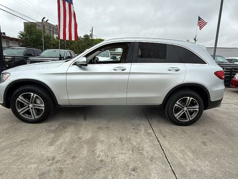 Used 2016 Mercedes-Benz GLC 300 image 12