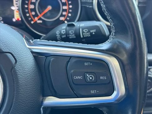 Used 2020 Jeep Wrangler Unlimited Sahara AWD/4WD image 25
