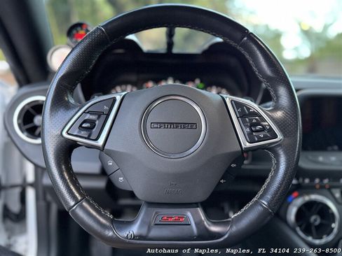 Used 2018 Chevrolet Camaro SS RWD image 29