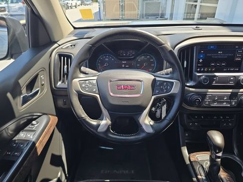 Certified 2022 GMC Canyon Denali RWD image 12