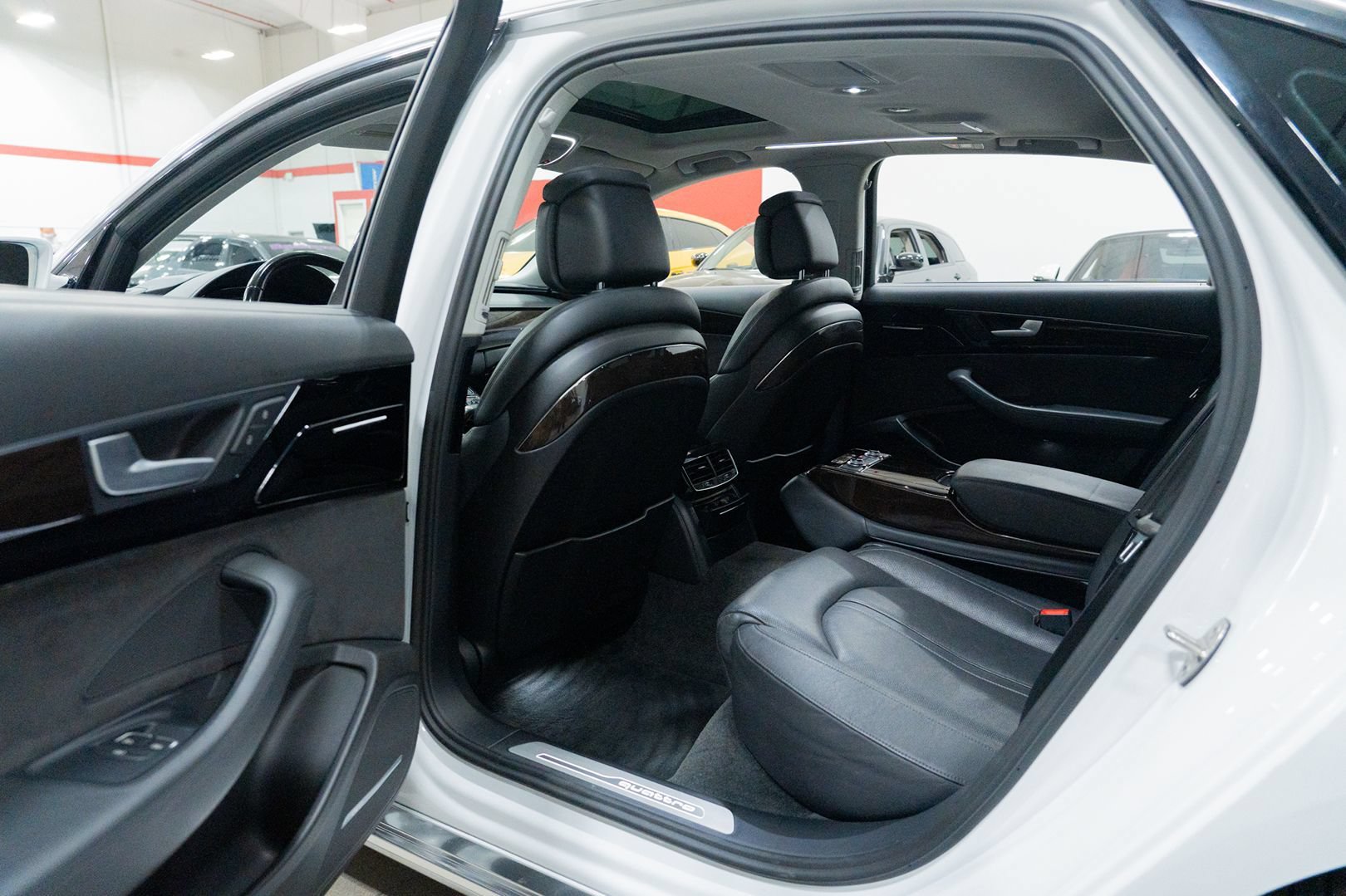 Used 2015 Audi A8 L TDI w/ Premium Package AWD/4WD image 18