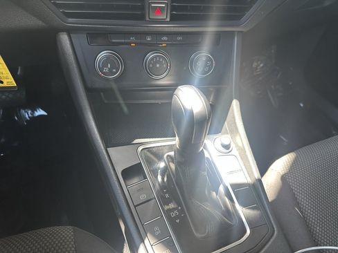 Used 2019 Volkswagen Jetta S FWD image 23