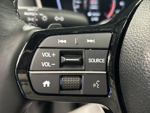 Certified 2025 Honda Civic Sport image 21