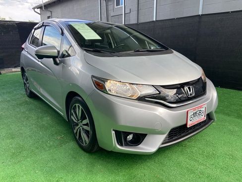 Used 2016 Honda Fit EX image 1