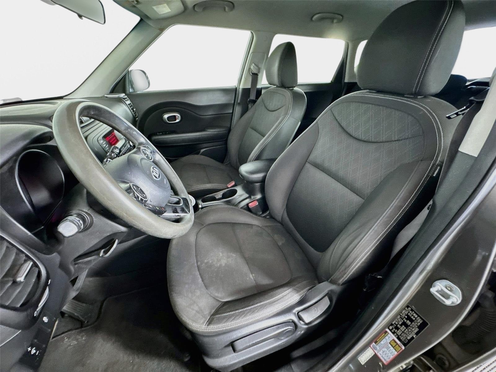 Used 2016 Kia Soul FWD image 11