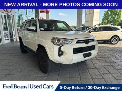 Used 2024 Toyota 4Runner SR5 Premium w/ Moonroof Package AWD/4WD image 1
