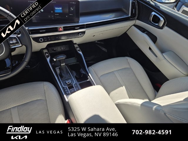 Certified 2025 Kia Sorento S w/ Panoramic Sunroof Package FWD image 16