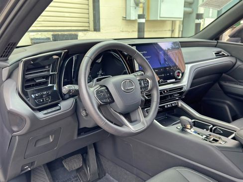 Used 2025 Lexus TX 350 FWD w/ Technology Package image 14
