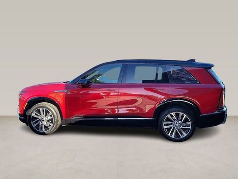 Used 2026 Cadillac Vistiq Sport image 6