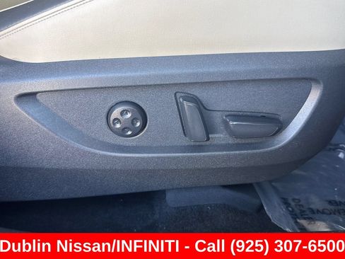 Used 2022 INFINITI QX50 Sensory w/ Cargo Package AWD/4WD image 24