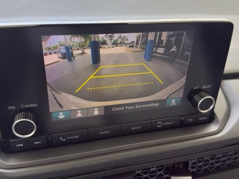 Used 2023 Honda Accord EX image 27