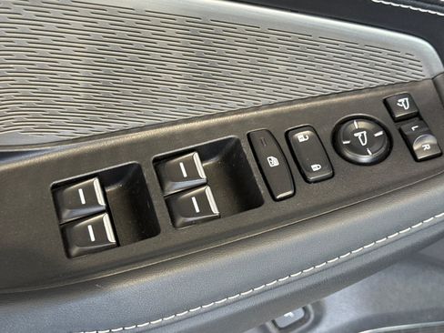 Used 2022 Acura MDX SH-AWD w/ Advance Package image 13