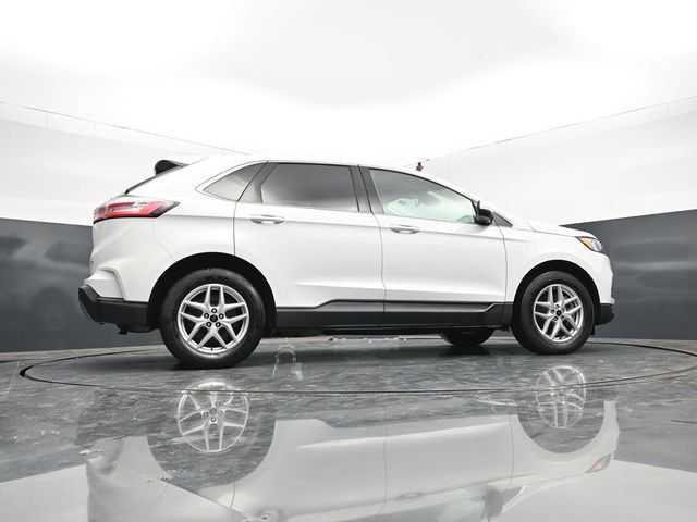 Used 2024 Ford Edge SEL AWD/4WD image 60