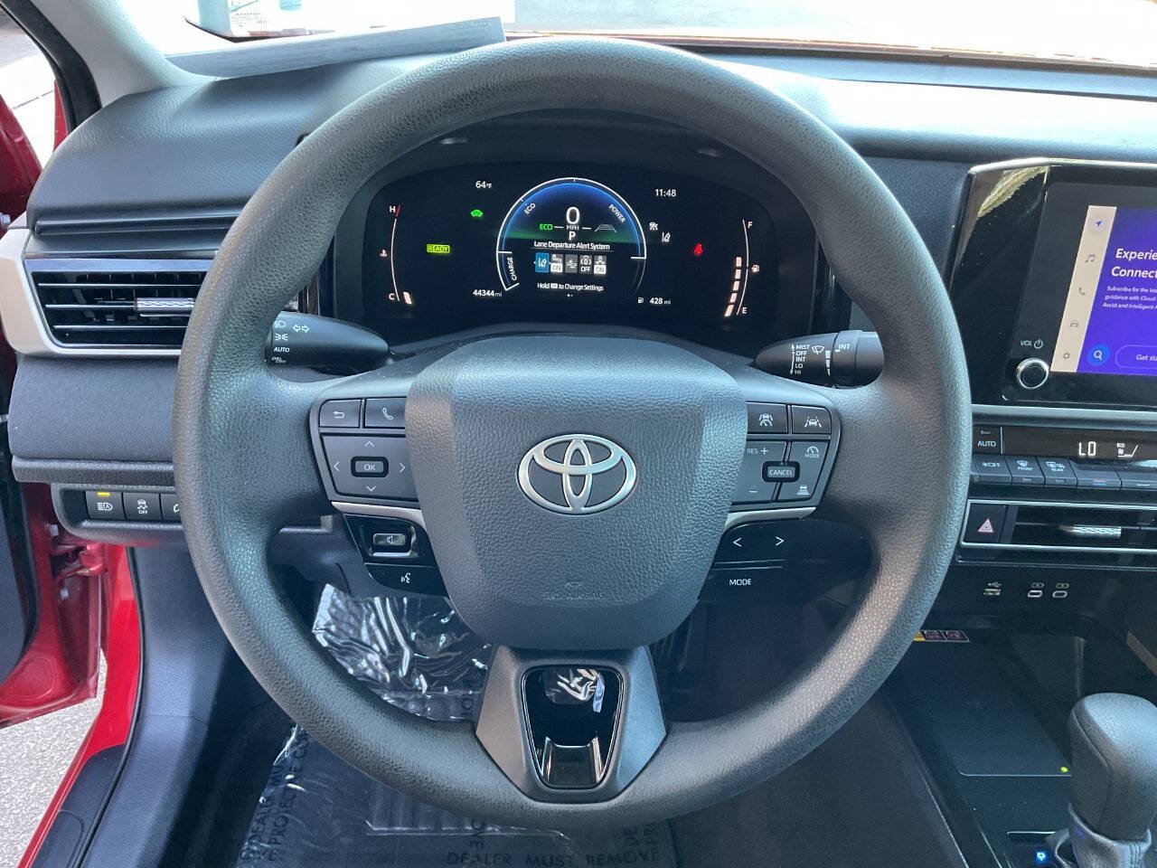 Used 2025 Toyota Camry LE FWD image 17