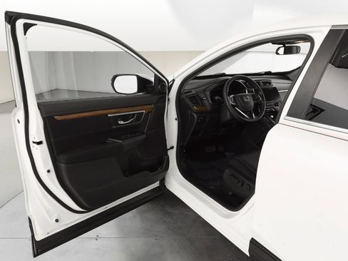 Used 2019 Honda CR-V EX image 11