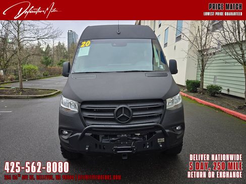 Used 2020 Mercedes-Benz Sprinter 2500 w/ Driver Convenience Package image 8