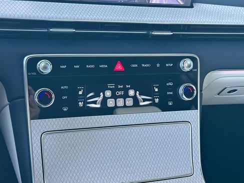 New 2026 Genesis GV80 3.5T Prestige image 22