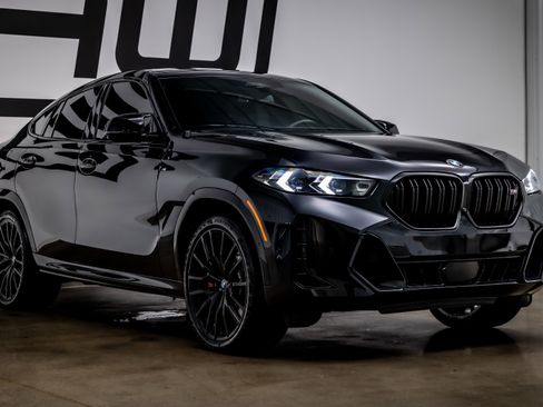 Used 2024 BMW X6 M60i image 24
