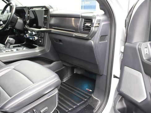 Used 2024 Ford F150 Lariat w/ Equipment Group 502A High AWD/4WD image 41