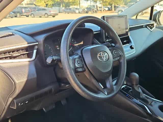 Used 2024 Toyota Corolla LE FWD image 10