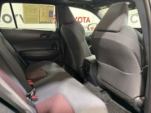 Used 2024 Toyota Corolla Cross AWD Hybrid image 14