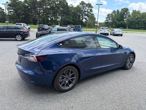 Used 2022 Tesla Model 3 RWD image 7