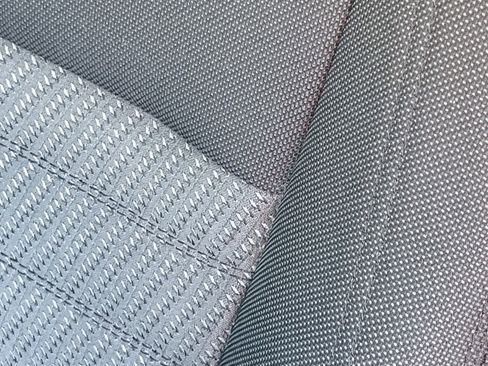 Used 2016 Toyota Camry LE image 24