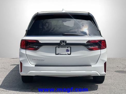 Used 2025 Honda Odyssey EX-L image 28