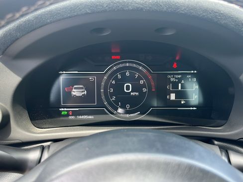 Used 2024 Toyota GR86 Premium RWD image 22