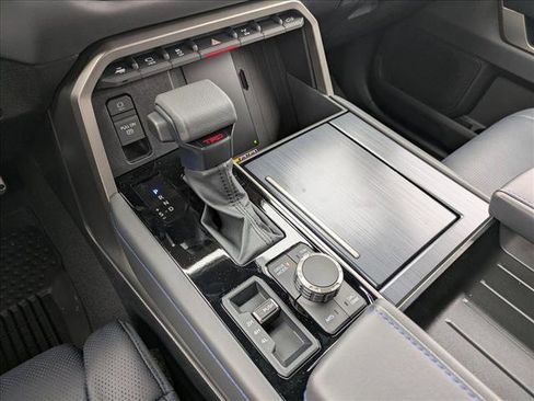 New 2026 Toyota Tundra Platinum AWD/4WD image 19