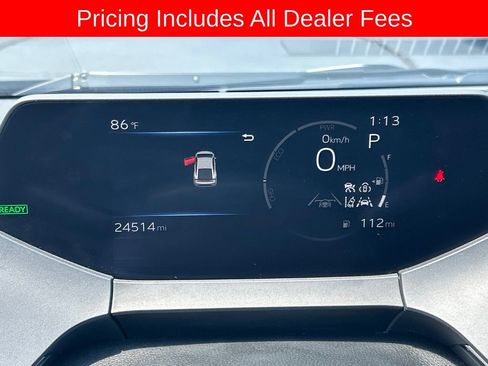 Used 2024 Toyota Prius LE FWD image 8